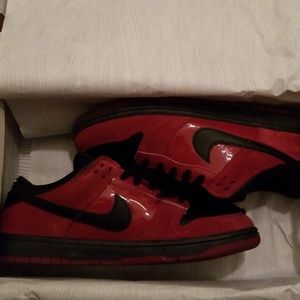 Nike SB Dunk High - MILLI VANILLI edition